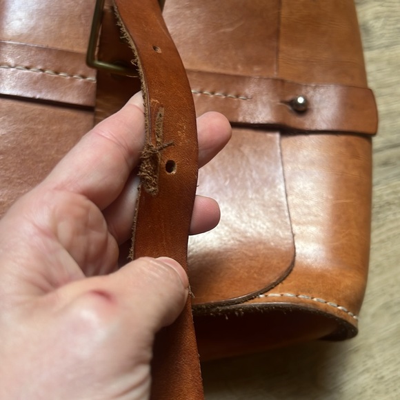 Luna Goods Crossbody Bag - Picture 8 of 11